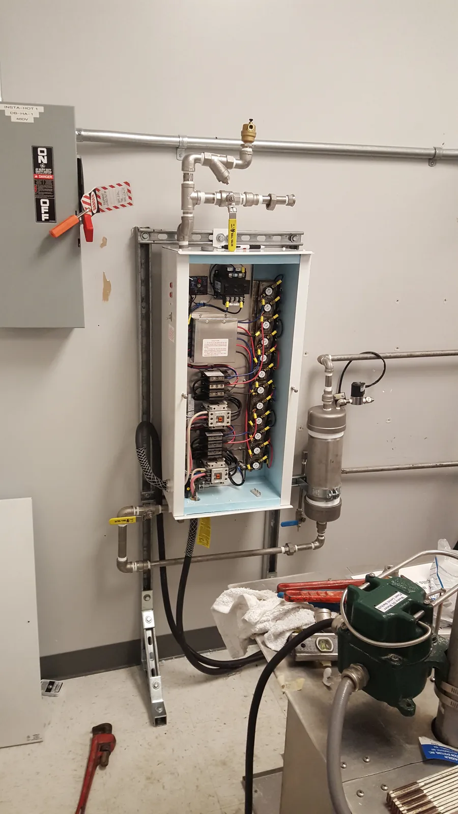 Defense contractor debubbler installation